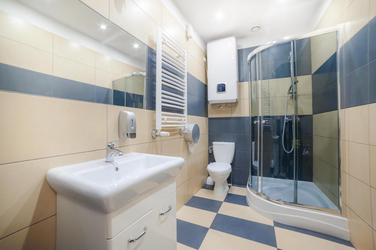 Dizzy Daisy Downtown Apartments Krakow Bagian luar foto